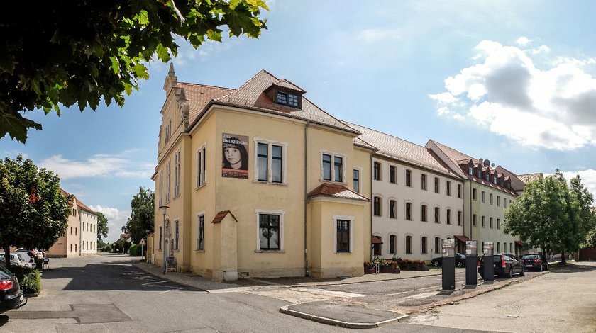 Außenansicht der Gedenkstätte Geschlossener Jugendwerkhof Torgau