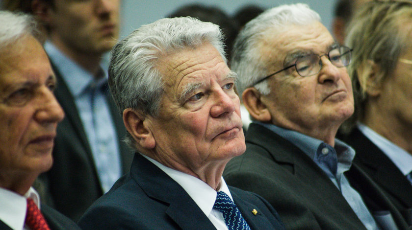 Joachim Gauck bei der Präsentation des digitalen Zeitzeugenarchivs in der Topographie des Terrors in Berlin