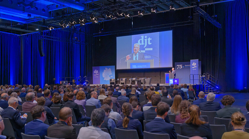 Ansprache bei der Schlussveranstaltung des djt im Messe und CongressCenter