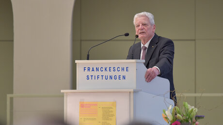 Bundespräsident a.D. Joachim Gauck eröffnet die Ringvorlesung "Geschichtszeichen der Freiheit" in Halle