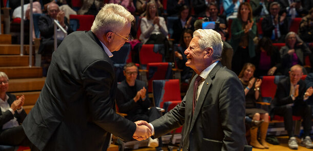 Bundespräsident a.D. Joachim Gauck bei der Verabschiedung des DW-Intendanten Peter Limbourg