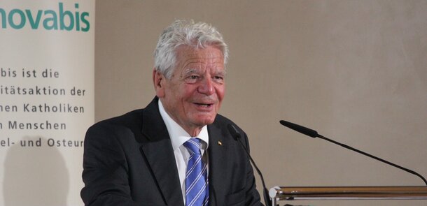 Bundespräsident a.D. Joachim Gauck hält eine Rede Rede anlässlich 30 Jahre Renovabis
